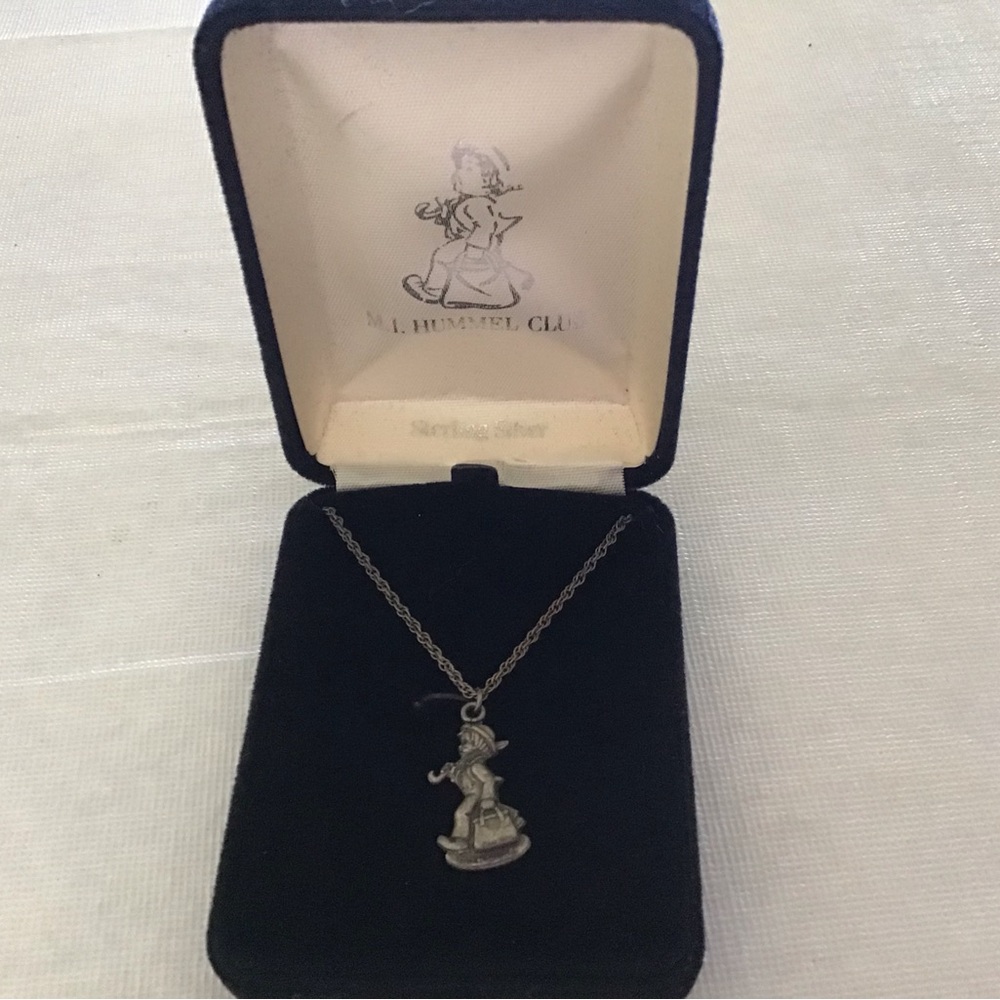 Vtg Sterling Silver Hummel Club Pendant Necklace 18”